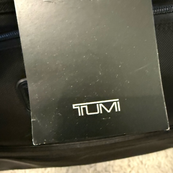 TUMI Alpha Garment Bag BRAND NEW!! - Picture 13 of 15